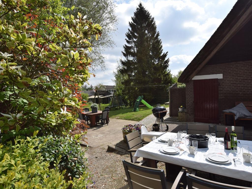Quaint Farmhouse Near River In Oosterwijk Leerdam Exteriér fotografie